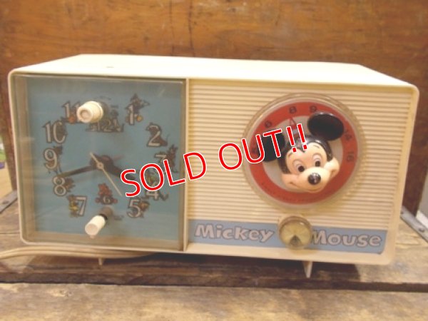 画像1: ct-130218-07 Mickey Mouse / General Electric 60's Transistor Radio