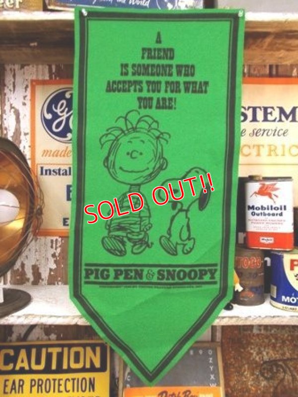 画像1: ct-130212-10 PEANUTS / 60's Banner "Pig Pen & Snoopy"