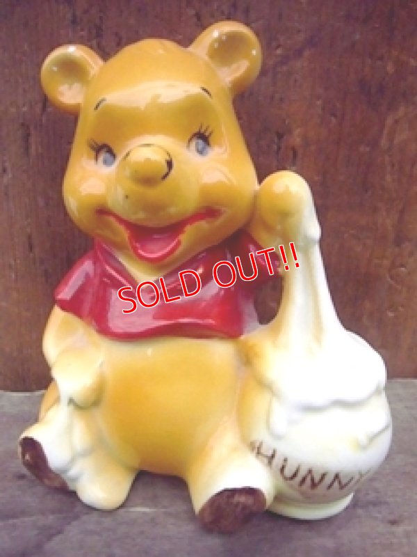 画像1: ct-120222-09 Winnie the Pooh / 70's ceramic figure