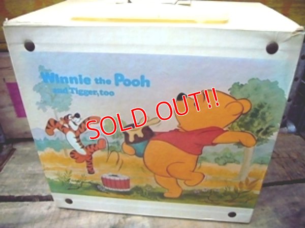 画像2: ct-111203-04 Winnie the Pooh & Tigger / 60's-70's Record & Toy Carry Case