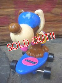 ct-110720-08 Puppy / 90's Hardee's Meal Toy