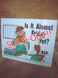 ct-110413-02 ALF / Plastic Sign