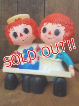 ct-120807-12 Raggedy Ann & Andy / 70's Desk Calendar