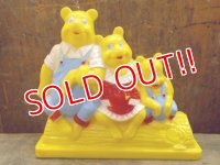 ct-121226-06 Bear Family / Plastic Bank