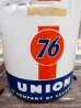 画像2: dp-121216-04 76 Union / 60's Oil can (2)