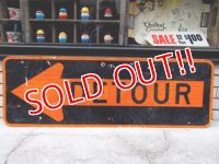 dp-121105-02 Vintage Road Sign "DETOUR"