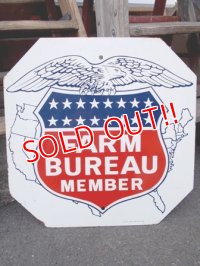 dp-130307-01 FARM BUREAU MEMBER / 1964 W-side metal sign