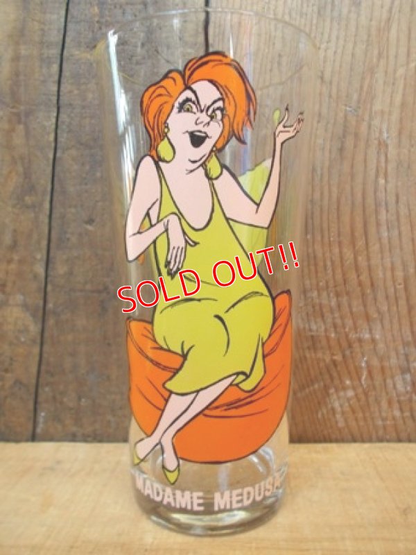 画像1: gs-120801-09 The Rescuers / Madame Medusa PEPSI 1977 Collectors series glass
