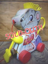 fp-101211-03 Merry Mouse Wife 1962