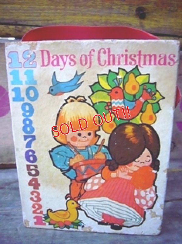 画像2: fp-101203-01 Music Box Pocket Radio 1973 "the 12 days of Christmas"