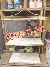 dp-120914-05 40's-50's Rack