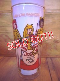 gs-101027-10 JOSIE & THE PUSSYCATS / PEPSI 1977 Collector series glass