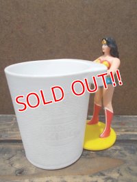 ct-130512-11 Wonder Woman / Burger King 80's Plastic mug