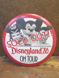 pb-100626-01 Disneyland '86 On Tour Pinback