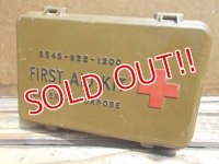 dp-130625-05  US ARMY 70's FIRST AID Kit