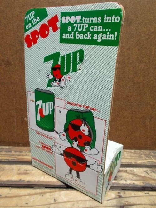 他の写真3: ct-130702-45 7up / 80's Spot turns into a 7up can.