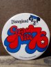 画像1: pb-707-02 Disneyland / 1976 Grad Nite Pinback (1)