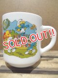 gs-130716-15 Smurf / 1988 Milk glass mug (France)