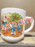 gs-130716-14 Smurf / 1987 Milk glass mug (France)