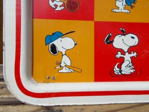 他の写真1: ct-130716-41 Snoopy / 60's-70's Kid's Tin Table