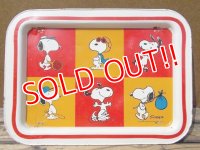 ct-130716-41 Snoopy / 60's-70's Kid's Tin Table