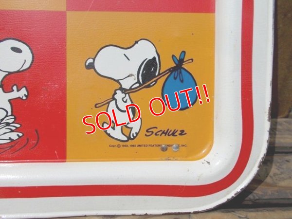 画像4: ct-130716-41 Snoopy / 60's-70's Kid's Tin Table