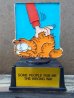 画像1: ct-130319-35 Garfield / AVIVA 70's Trophy "Some People Rub Me The Wrong Way" (1)