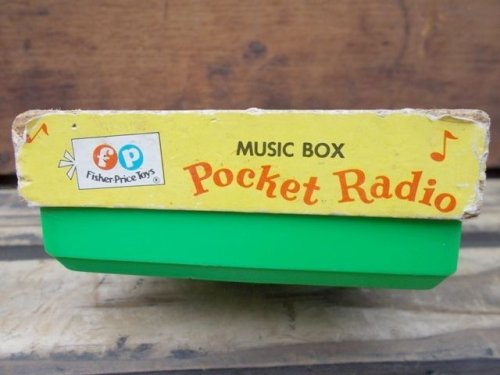 他の写真1: fp-130416-06 Fisher-Price / 1976 Music Box Pocket Radio "I'd like to teach the world to sing" #766