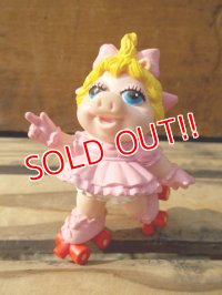 ct-130521-68 Miss Piggy / McDonald's 1987 Meal Toy Muppet Babies PVC (Under 3)