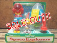 ct-806-09 Sesame Street / Tyco 90's Space Explorers