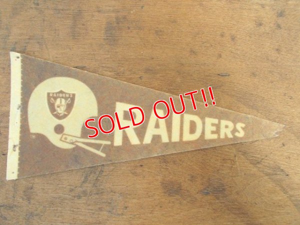 画像1: dp-722-05 NFL 70's mini Pennant "Oakland Raiders"