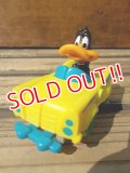 ct-813-02 Daffy Duck / McDonald's 90's Quack-Up Cars "Splittin' Sportster"