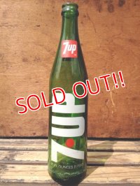 dp-130702-06 7up / 70's One Pint Bottle