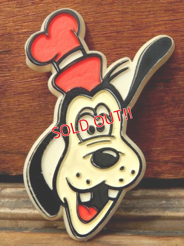 画像1: pb-909-02 Goofy / 70's Plastic Pinback