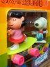 画像4: ct-130115-27 Snoopy / 80's Free Wheeling Action Skateboard w/ Lucy (4)