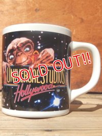 ct-130917-41 E.T. / Universal Studios Mug