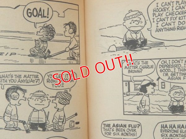 画像2: bk-1001-10 PEANUTS / 1968 Comic "Waht Next,Charlie Brown?"