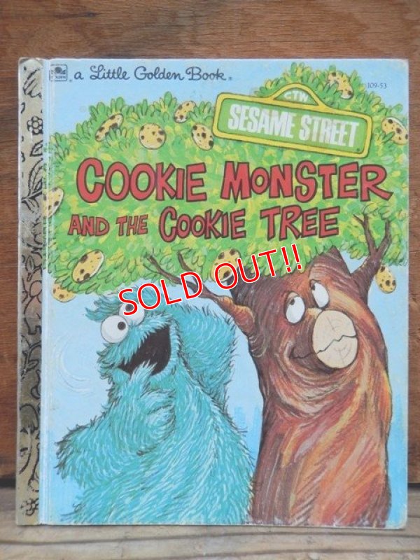 画像1: bk-130607-09 Sesame Street COOKIE MONSTER AND THE COOKIE TREE / 70's Little Golden Books