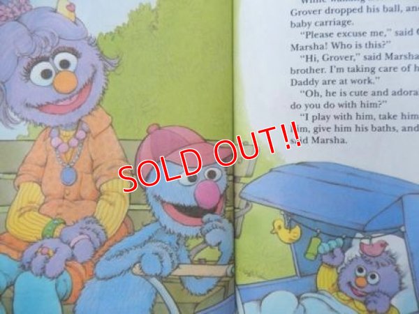 画像2: bk-130607-07 Sesame Street Grover Takes Care of Baby / 80's Little Golden Books