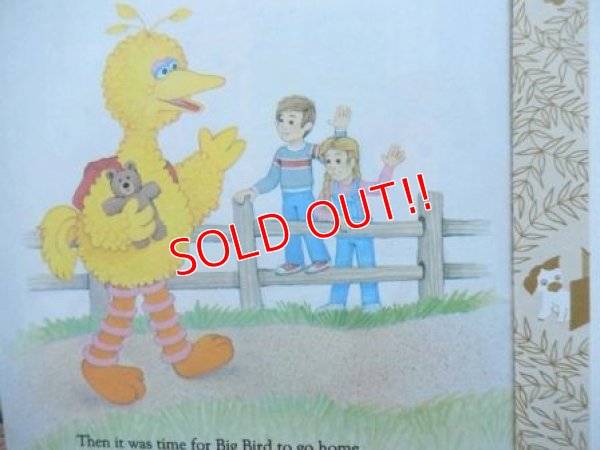 画像5: bk-130607-08 Sesame Street BIG BIRD'S DAY ON THE FARM / 80's Little Golden Books