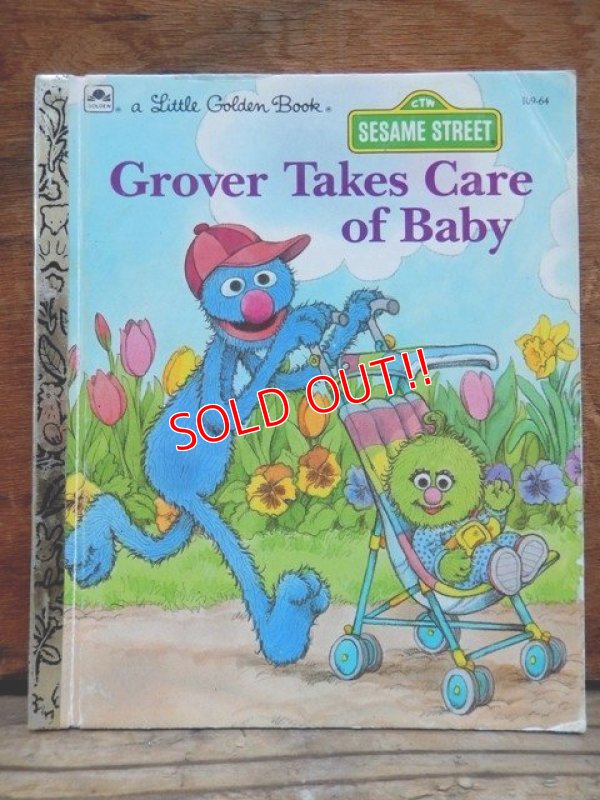 画像1: bk-130607-07 Sesame Street Grover Takes Care of Baby / 80's Little Golden Books