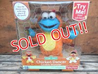 ct-806-27 Cookie Monster / Fisher-Price 2000's Chicken Dancer