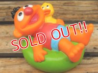 ct-806-21 Ernie / 90's Float Toy