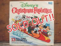 ct-131105-37 Disney's Christmas Favorites / 70's Record