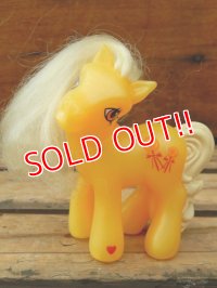 ct-120815-18 My Little Pony / McDonald's 2005 Meal Toy "Butterscotch"
