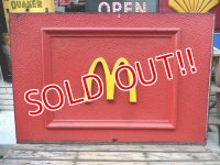dp-131112-02 McDonald's / 80's Store sign