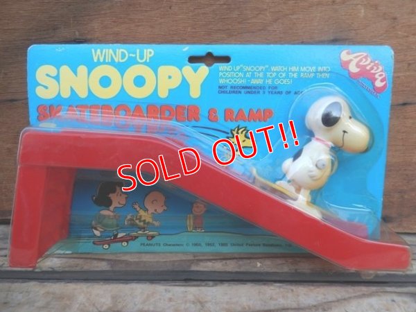 画像1: ct-131202-19  Snoopy / AVIVA 70's Wind Up Skateboarder