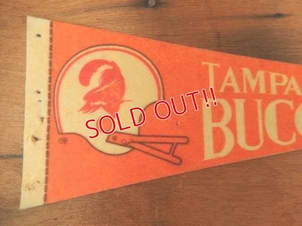 画像2: dp-722-10 NFL 70's mini Pennant "Tampa Bay Buccaneers"