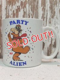 ct-140114-41 ALF / RUSS 80's "PARTY ALIEN" Ceramic mug