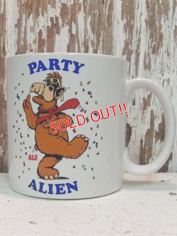 画像1: ct-140114-41 ALF / RUSS 80's "PARTY ALIEN" Ceramic mug
